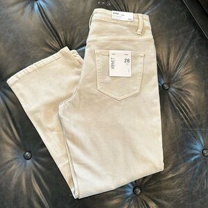 NWT Vervet Alyssa jeans! Size 28!